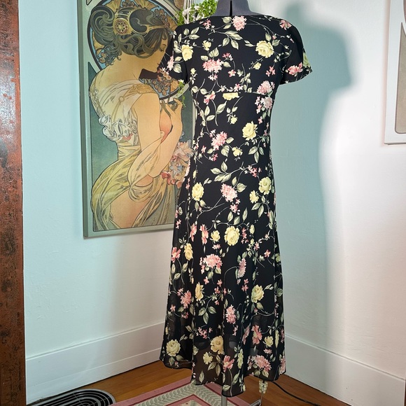NWT Deadstock 90s Women’s Cache Fit & Flare A-Line Midi Floral Dress - Picture 3 of 10